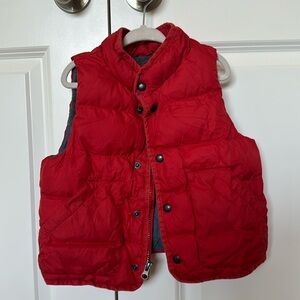 Guc Baby Gap 2T puffy vest red . See pics for wear